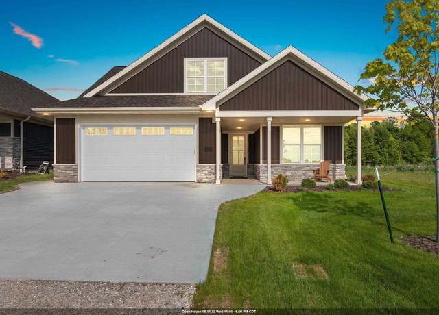 Property at 895 Black Swan Dr, Menasha, WI 54952, 3 beds, 3 baths