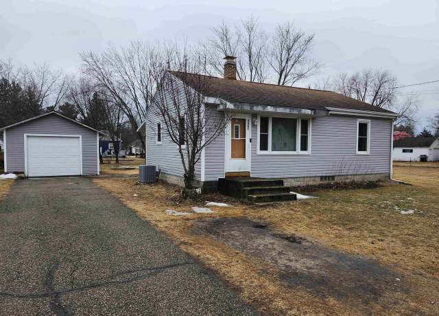 Property at 127 E Center St, Wautoma, WI 54982, 2 beds, 1 bath