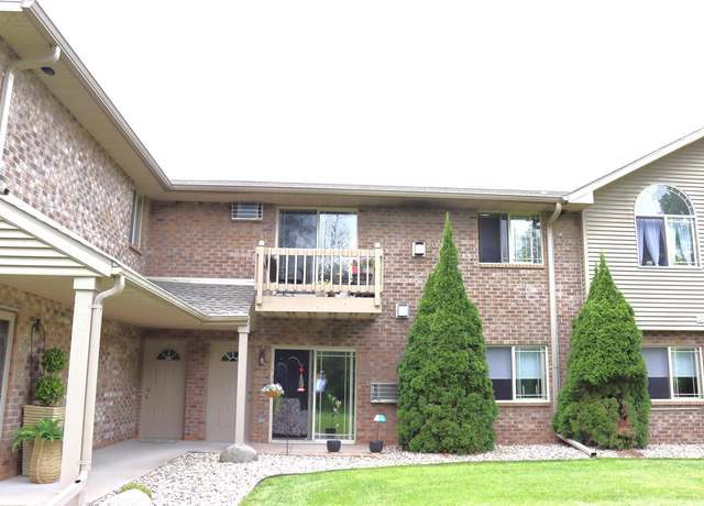 Property at 3329 N Casaloma Dr #31, Appleton, WI 54913, 2 beds, 1 bath