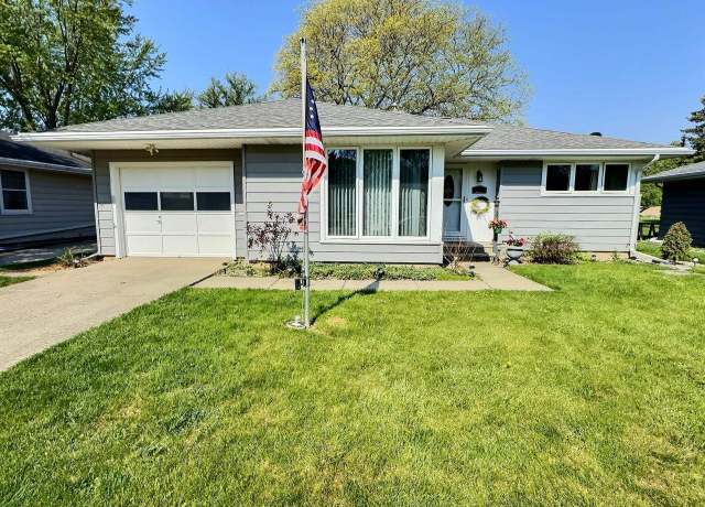 Property at 264 Muenter Ave, Fond Du Lac, WI 54935, 2 beds, 1 bath
