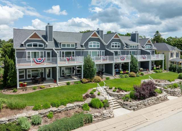 Property at 416 S 3rd Ave #102, Sturgeon Bay, WI 54235, 3 beds, 2.5 baths