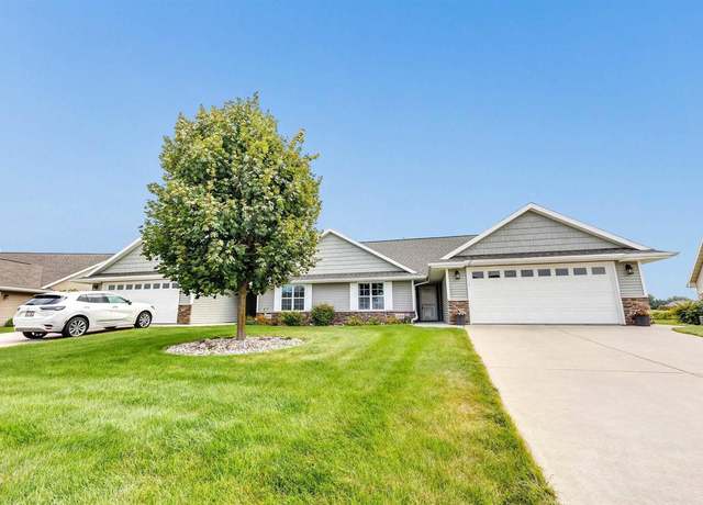Property at 1123 Spring Lake Dr, De Pere, WI 54115, 2 beds, 2 baths