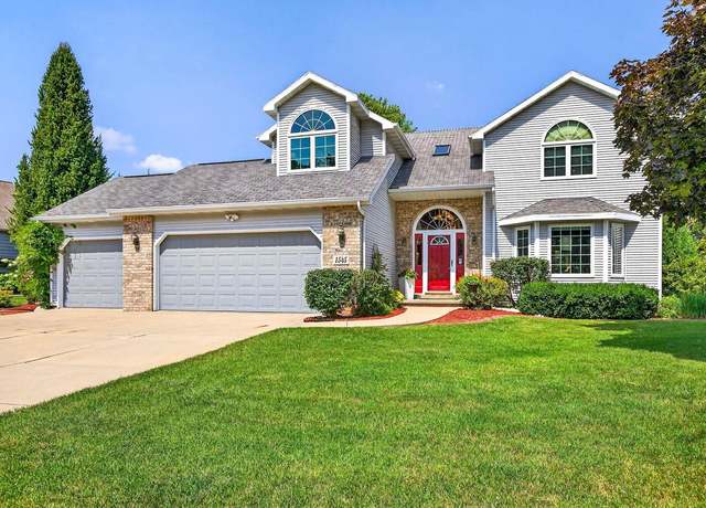 Property at 1545 Whitetail Dr, Neenah, WI 54956, 4 beds, 3 baths
