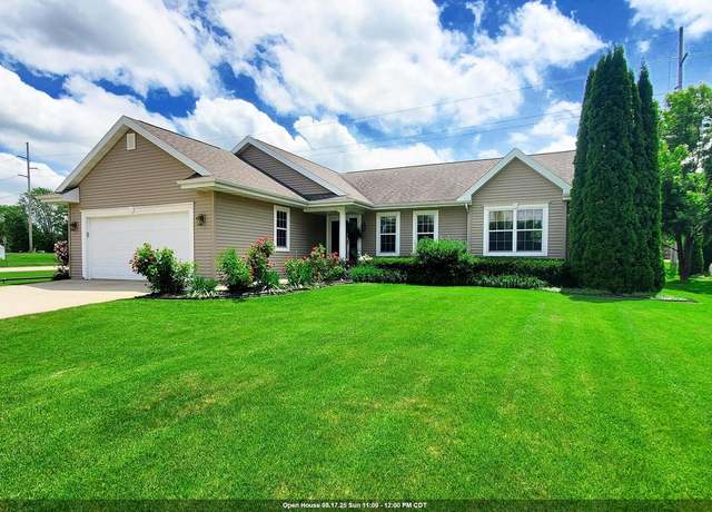 Property at 1542 Primrose Ln, Fond Du Lac, WI 54935, 3 beds, 2 baths