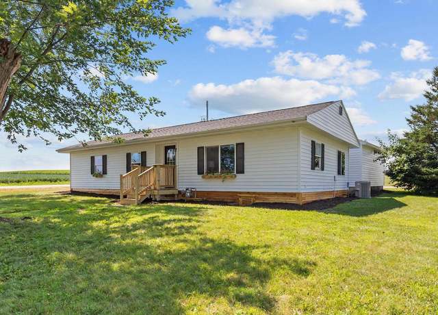 Property at 1 Ginger Ct, Clintonville, WI 54929, 3 beds, 1 bath