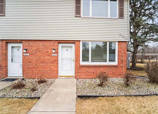 Property at 929 S West Ct Unit D, Appleton, WI 54915, 2 beds, 1 bath