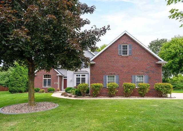 Property at 2143 Barrow Way, Neenah, WI 54956, 3 beds, 2.5 baths