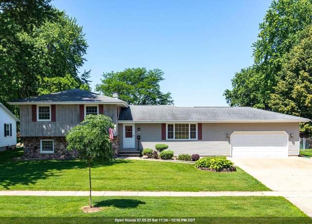 Property at 2123 Fairview St, Oshkosh, WI 54901, 4 beds, 2.5 baths