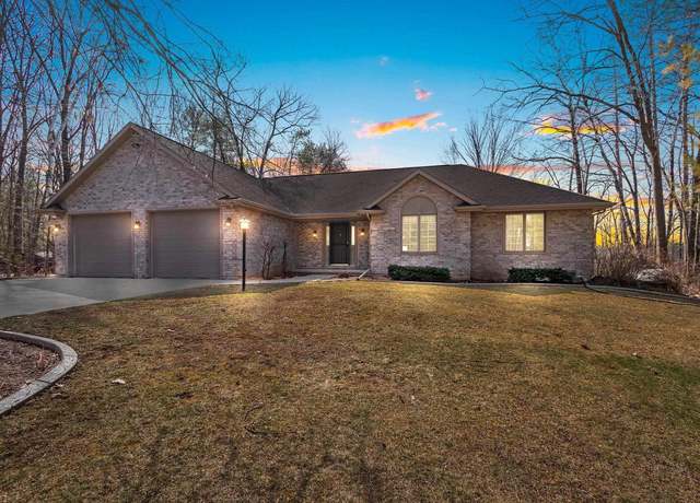 Property at 6711 Birchwood Shores Ln, Oconto Falls, WI 54154, 3 beds, 2.5 baths