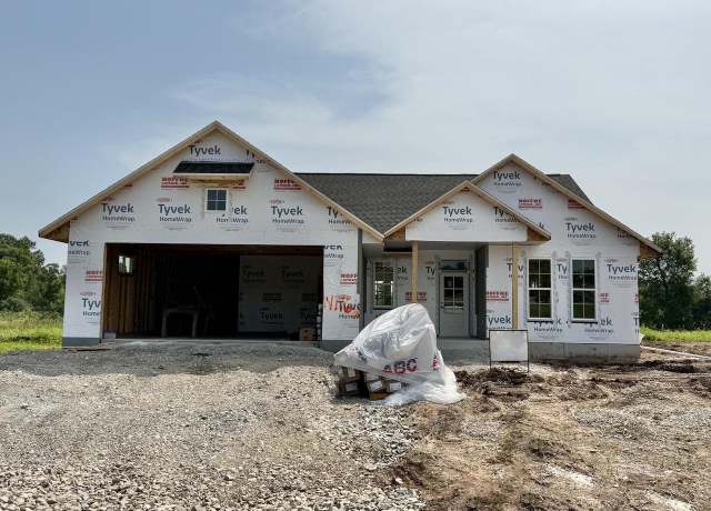 Property at N1786 Red Cardinal Dr, Greenville, WI 54942, 2 beds, 2 baths