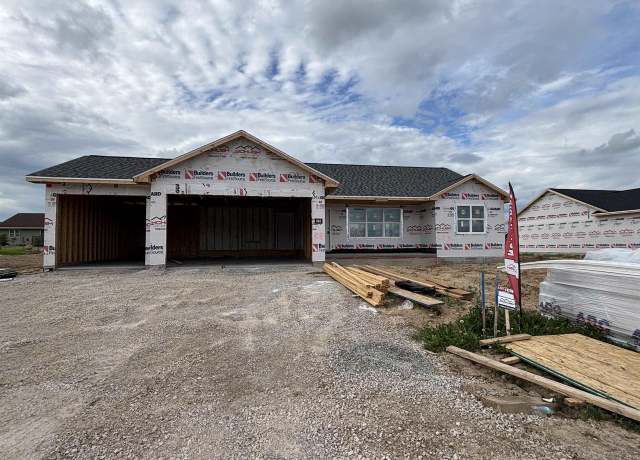 Property at 808 Bessy Ln, Chilton, WI 53014, 3 beds, 2 baths