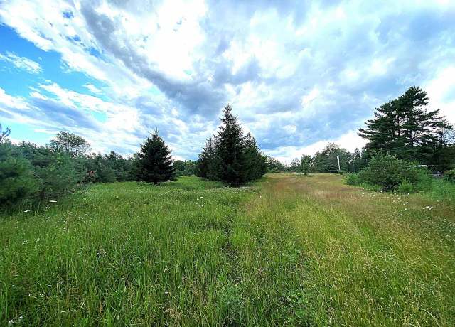 Property at N2223 S R-1 Ln, Menominee, MI 49858