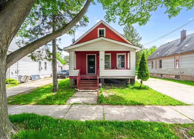 Property at 909 S Oakland Ave, Green Bay, WI 54304, 3 beds, 1 bath