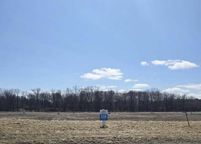 Property at 864 Snow Goose Ln, Menasha, WI 54952