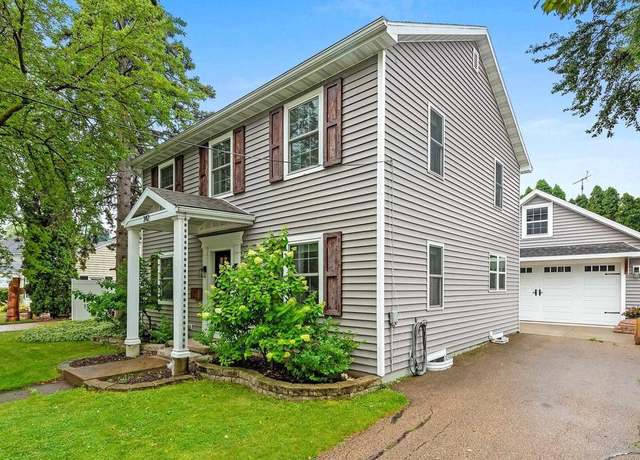 Property at 342 5th St, Neenah, WI 54956, 3 beds, 1.5 baths