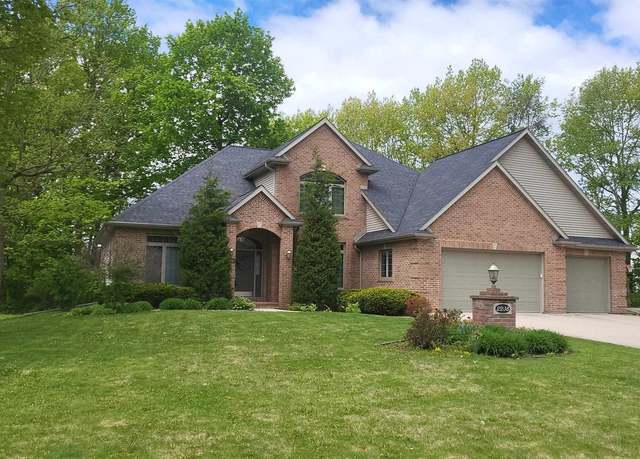 Property at 2238 Red Lodge Ct, Green Bay, WI 54311, 4 beds, 4.5 baths