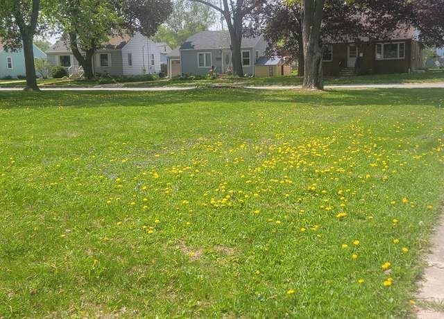 Property at 1203 Gross Ave, Green Bay, WI 54304