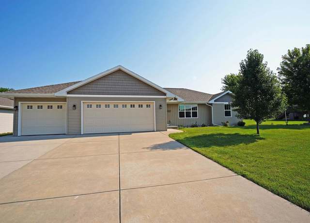 Property at 2087 Verlin Rd, Green Bay, WI 54311, 3 beds, 2 baths