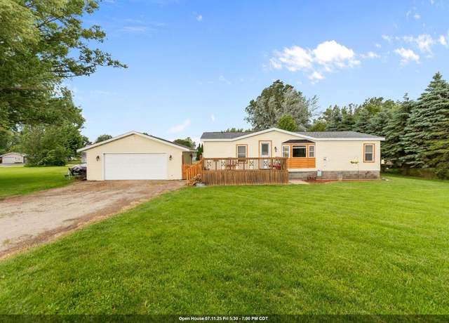 Property at W4356 Country Ln, Cecil, WI 54111, 3 beds, 2 baths