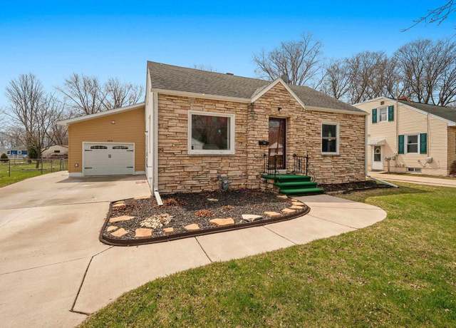 Property at 1472 Garland St, Green Bay, WI 54301, 3 beds, 1.5 baths