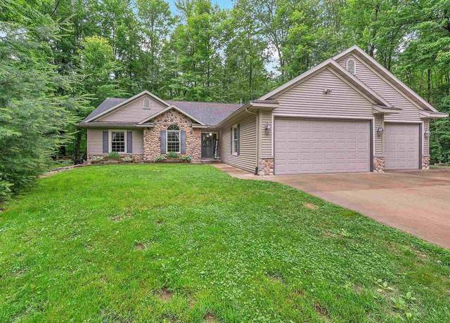 Property at 5958 Wood Brook Cir, Little Suamico, WI 54141, 3 beds, 2 baths