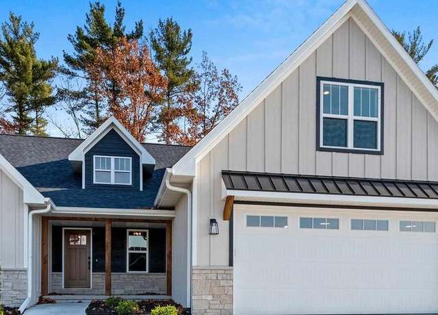 Property at 1029 Lancaster Ct, Howard, WI 54313, 5 beds, 4 baths