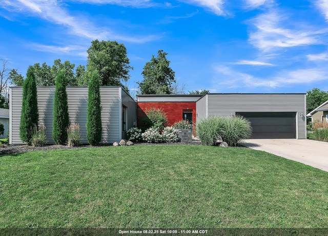 Property at 5520 W Cedar Crest Ct, Appleton, WI 54914, 3 beds, 3 baths