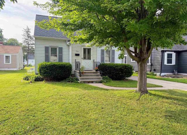 Property at 533 Abrams St, Green Bay, WI 54302, 3 beds, 1 bath