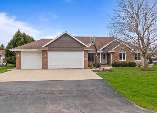 Property at 2655 Timber Crest Ct, Appleton, WI 54914, 4 beds, 3.5 baths