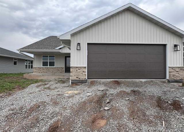 Property at 710 Tambour Ct, De Pere, WI 54115, 2 beds, 2 baths