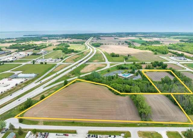 Property at Equestrian Ct, Green Bay, WI 54311