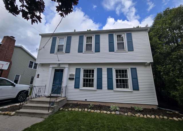 Property at 2811 School St, Two Rivers, WI 54241, 3 beds, 1.5 baths
