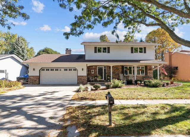 Property at 1508 S Clara St, Appleton, WI 54915, 3 beds, 2.5 baths