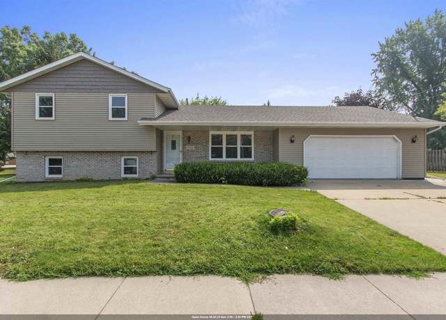 Property at 1208 Orchard Dr, Kaukauna, WI 54130, 4 beds, 2 baths