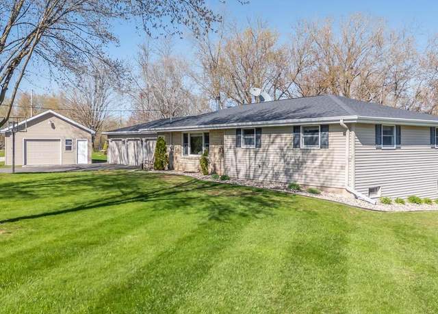 Property at N4510 Delflosse Ln, Freedom, WI 54130, 3 beds, 2 baths