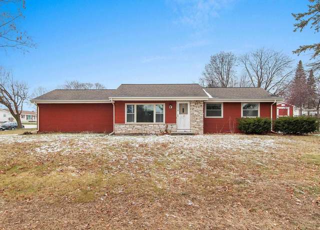 Property at 2634 Brookdale Ave, Green Bay, WI 54313, 3 beds, 2 baths