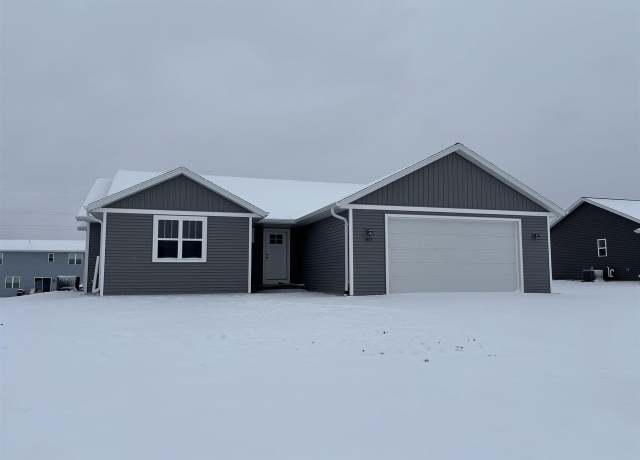 Property at 3857 E Teton Ln, Appleton, WI 54913, 3 beds, 2 baths