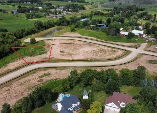 Property at W7038 Otis Dr, Greenville, WI 54942