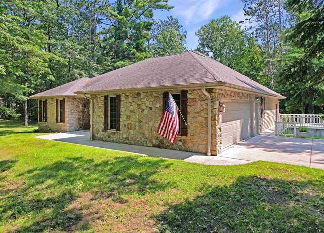 Property at N2766 Stanley Ln, Marinette, WI 54143, 3 beds, 3.5 baths