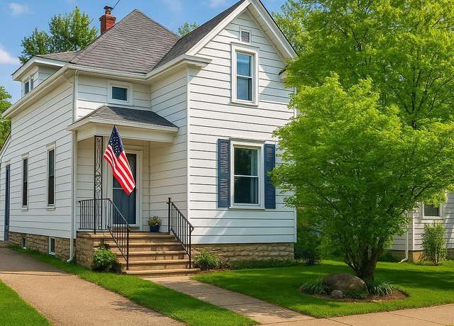 Property at 1340 Liberty St, Oshkosh, WI 54901, 4 beds, 2 baths