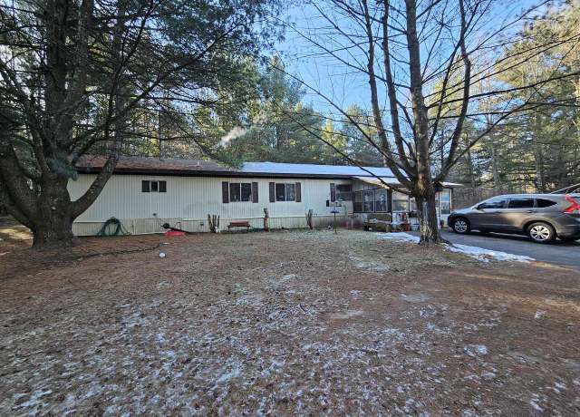 Property at N8093 Bestul Rd, Iola, WI 54945, 2 beds, 1 bath