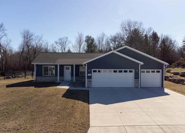 Property at 1625 Rotary St, Waupaca, WI 54981, 3 beds, 2 baths