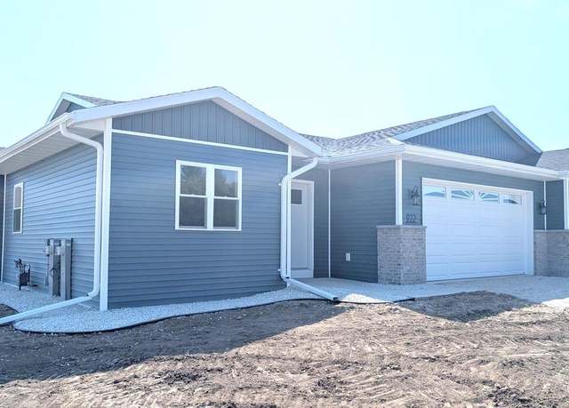 Property at 922 Vogt Ln, Chilton, WI 53014, 3 beds, 2 baths