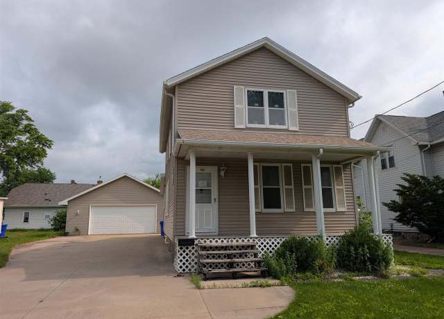 Property at 926 W Lawrence St, Appleton, WI 54914, 3 beds, 2 baths
