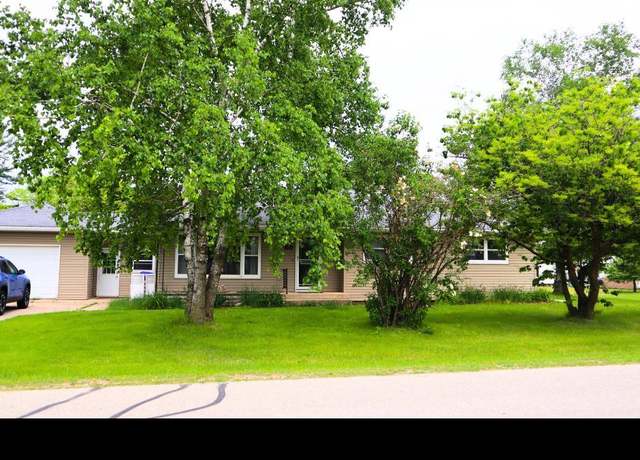 Property at 403 Butternut Ave, Wausaukee, WI 54177, 3 beds, 2 baths