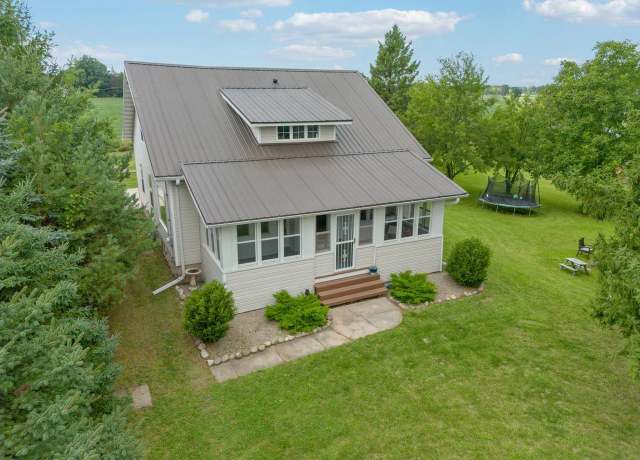 Property at 516 W Breed St, Chilton, WI 53014, 3 beds, 2 baths