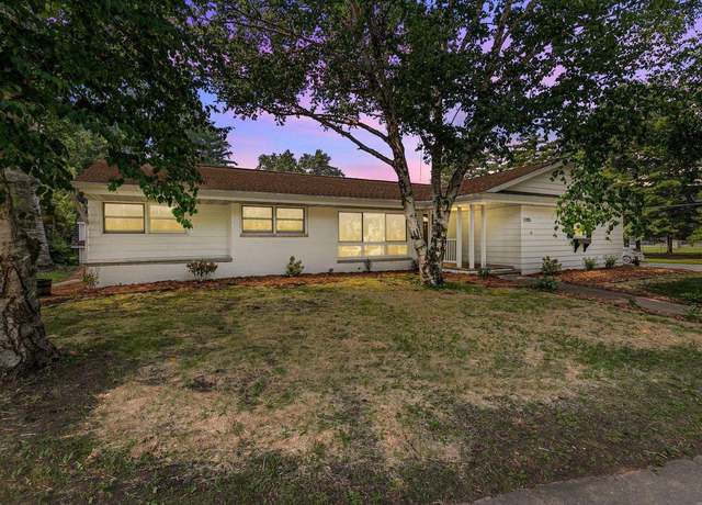 Property at 1705 Biemeret St, Green Bay, WI 54304, 3 beds, 2.5 baths