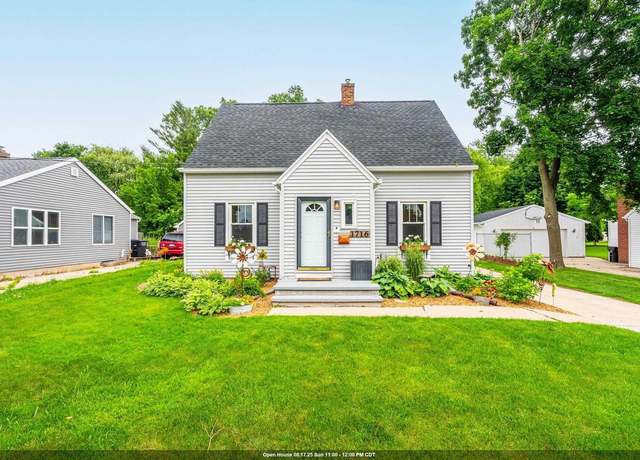 Property at 1716 S Kernan Ave, Appleton, WI 54915, 3 beds, 1.5 baths