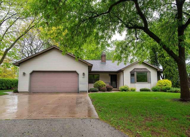 Property at 1601 Lake Breeze Rd, Oshkosh, WI 54904, 4 beds, 2 baths