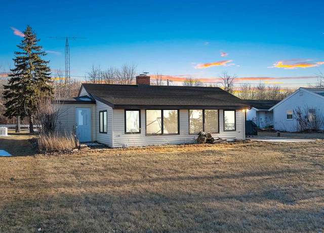 Property at N9549 Bay Shore Ln, Luxemburg, WI 54217, 3 beds, 1 bath